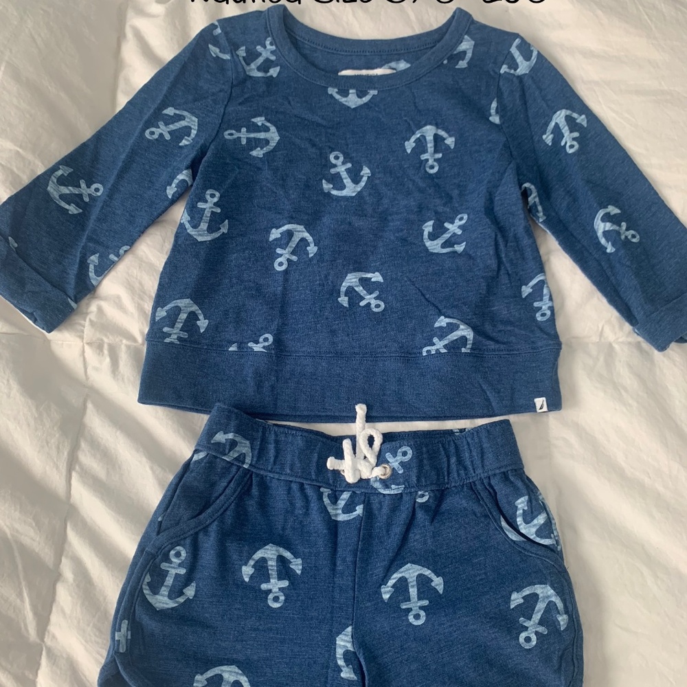 Nautica Girls size 5-6 anchor top and shorts LNC